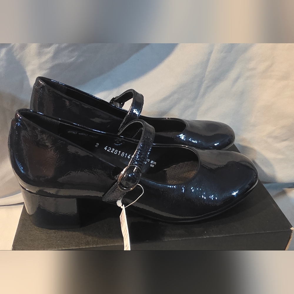 Mephisto Topaze Mary Jane Heeled Buckle Shoes Plum Womens US Size 9 NWOB Defects